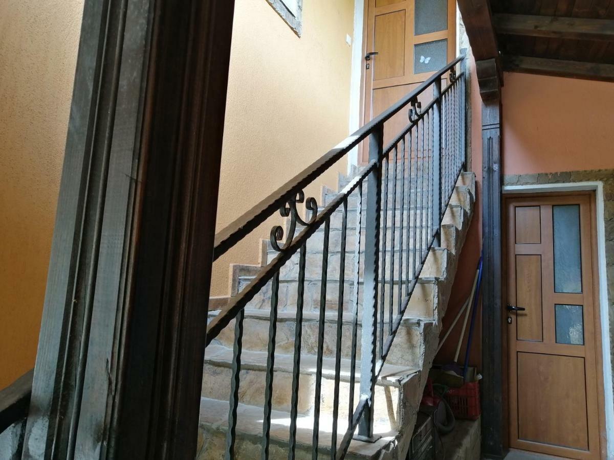 Къща Цвети-1 Трявна Hotel Bangeytsi Exterior foto